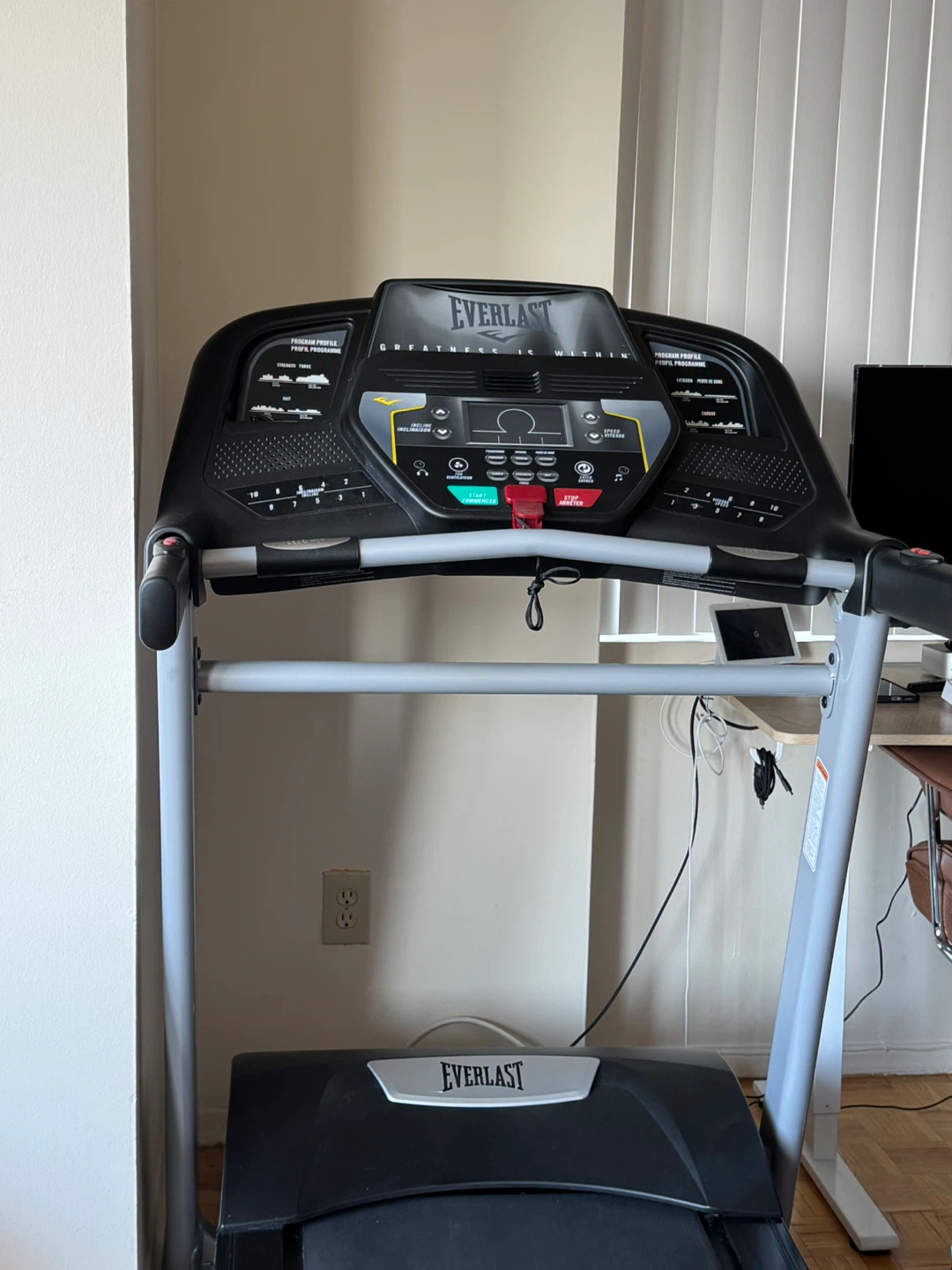 Everlast Foldable treadmill - photo 3