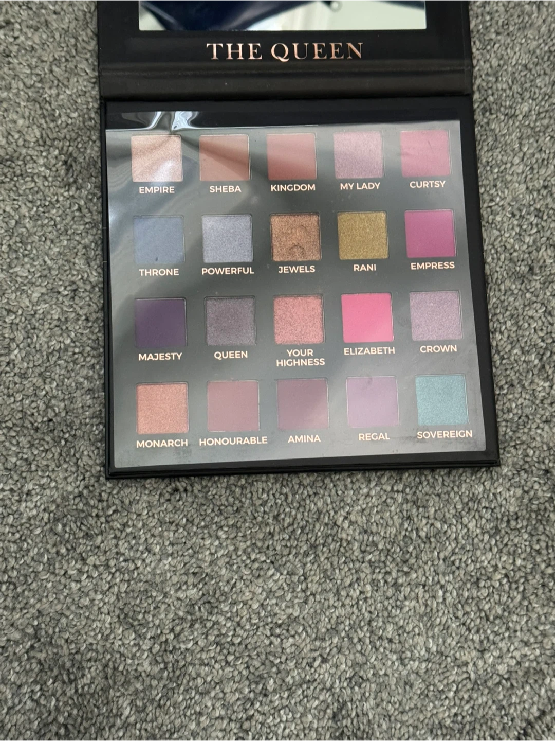 Eyeshadow Palette - photo 2