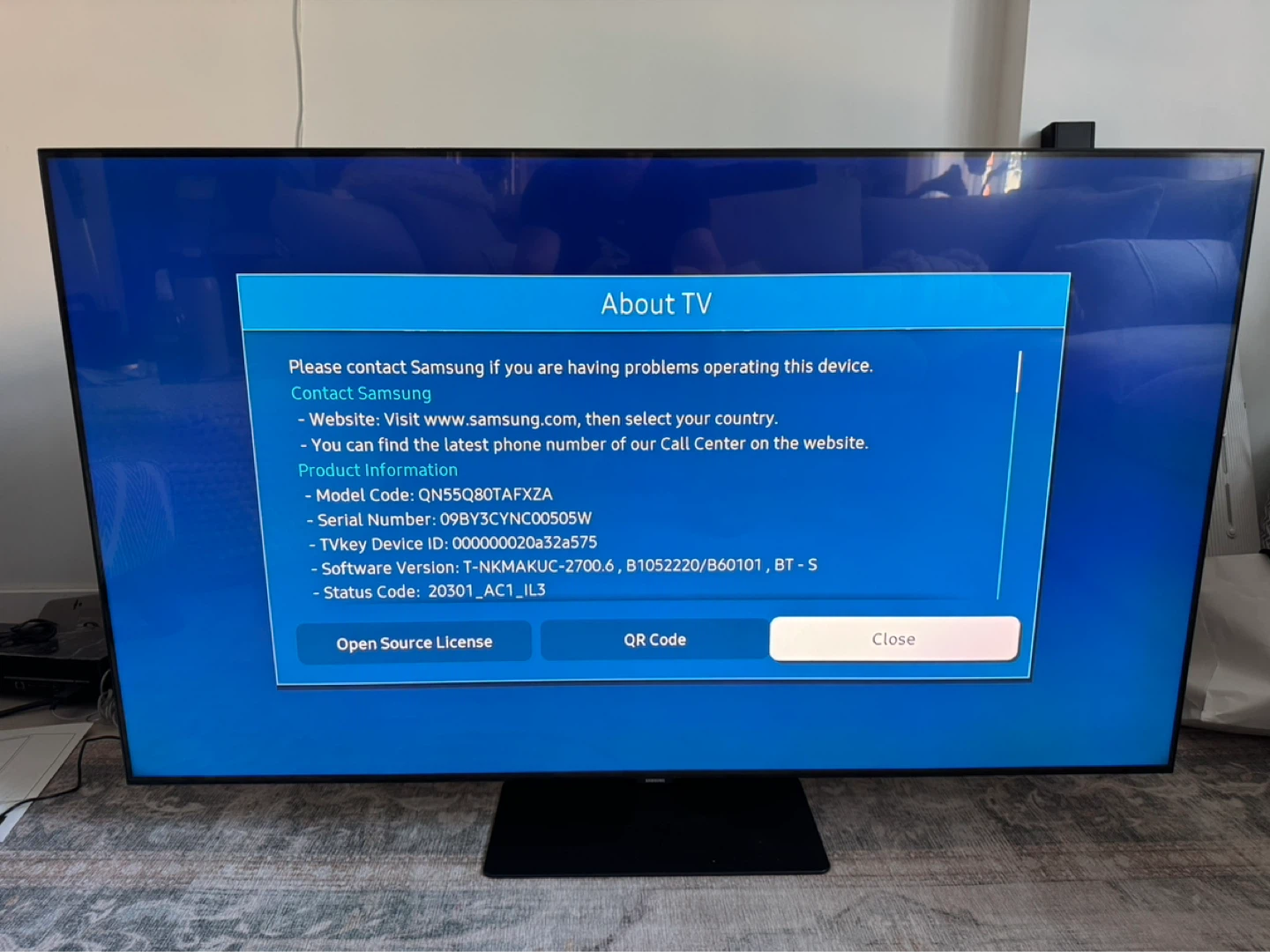 Samsung - 55" Class Q80T Series QLED 4K UHD Smart Tizen TV - photo 3