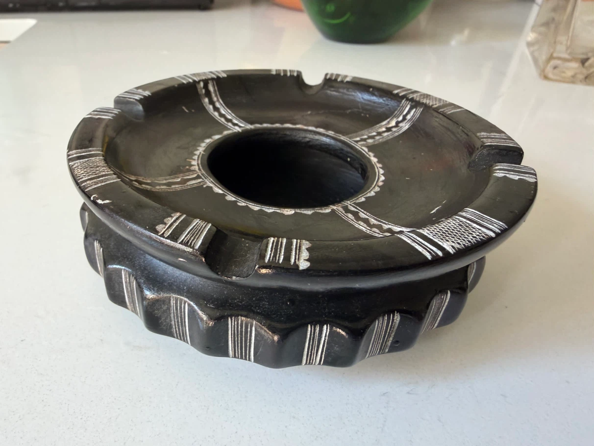 Mauritanian Hand Carved Stone Ashtray - photo 2