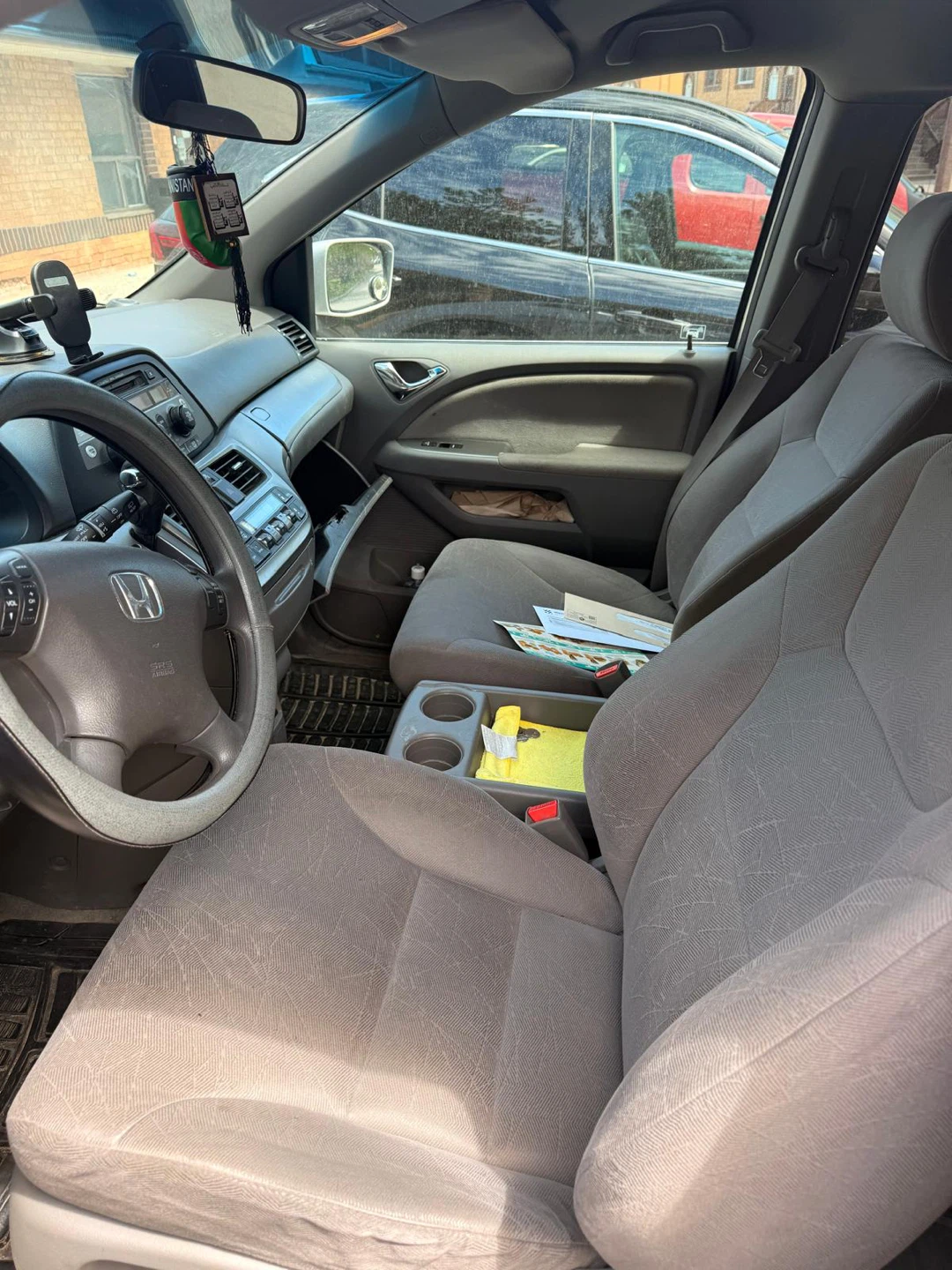 2010 Honda Odyssey - photo 2