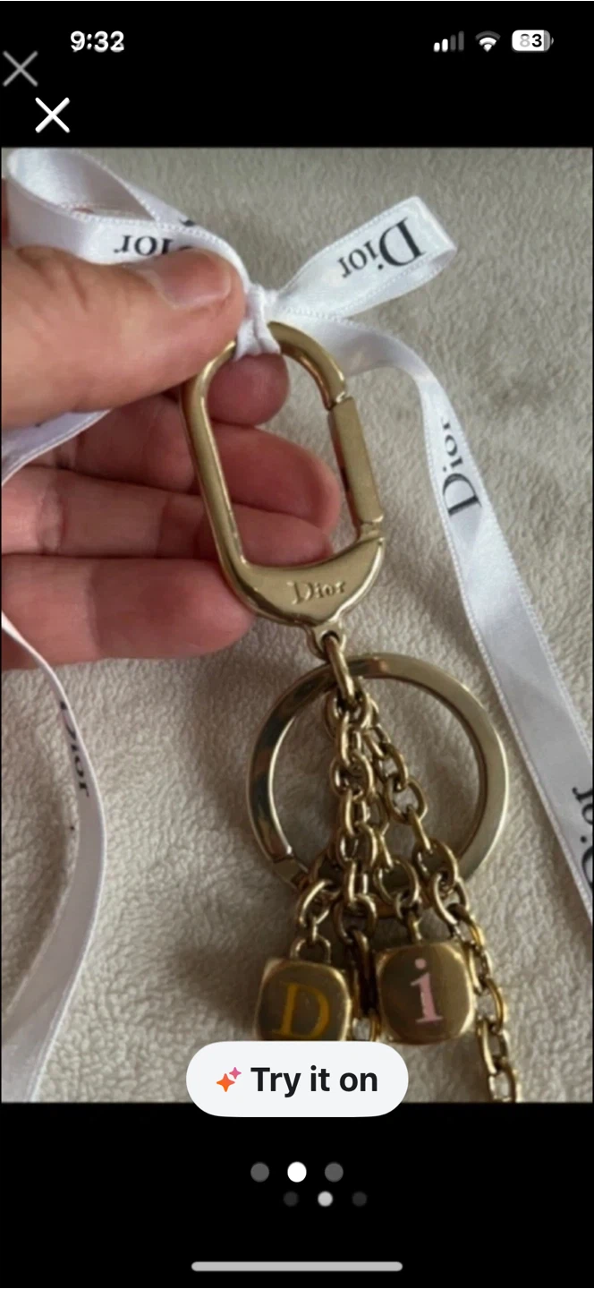 Dior Charm Keychain with Pouch - photo 2