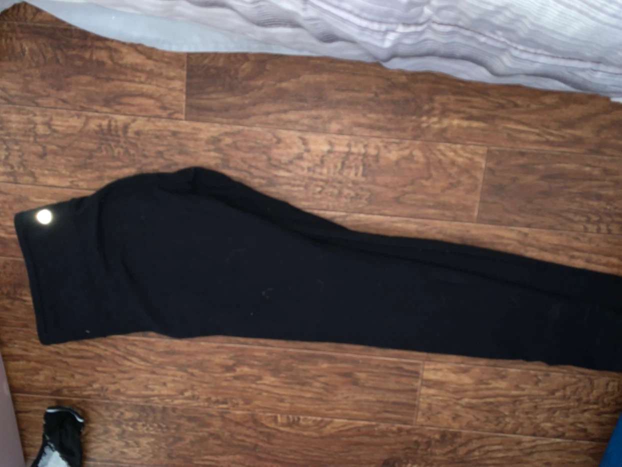 Lululemon Athletic Wear - photo 2