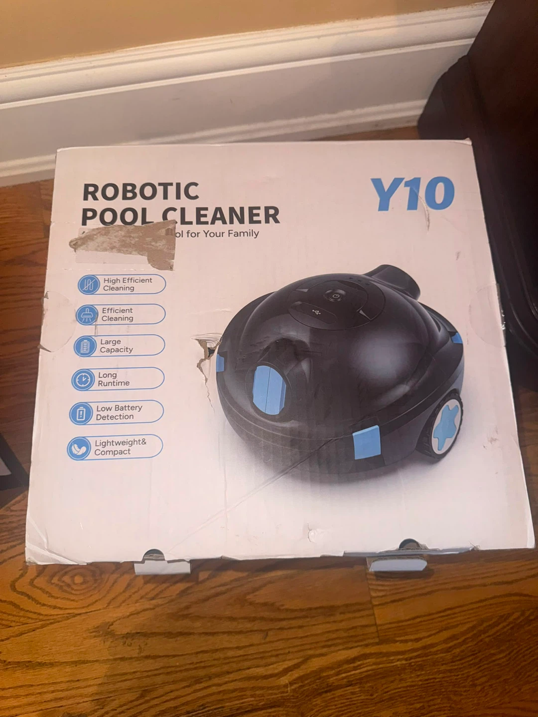 Robotic Pool Cleaner Y10 - photo 2