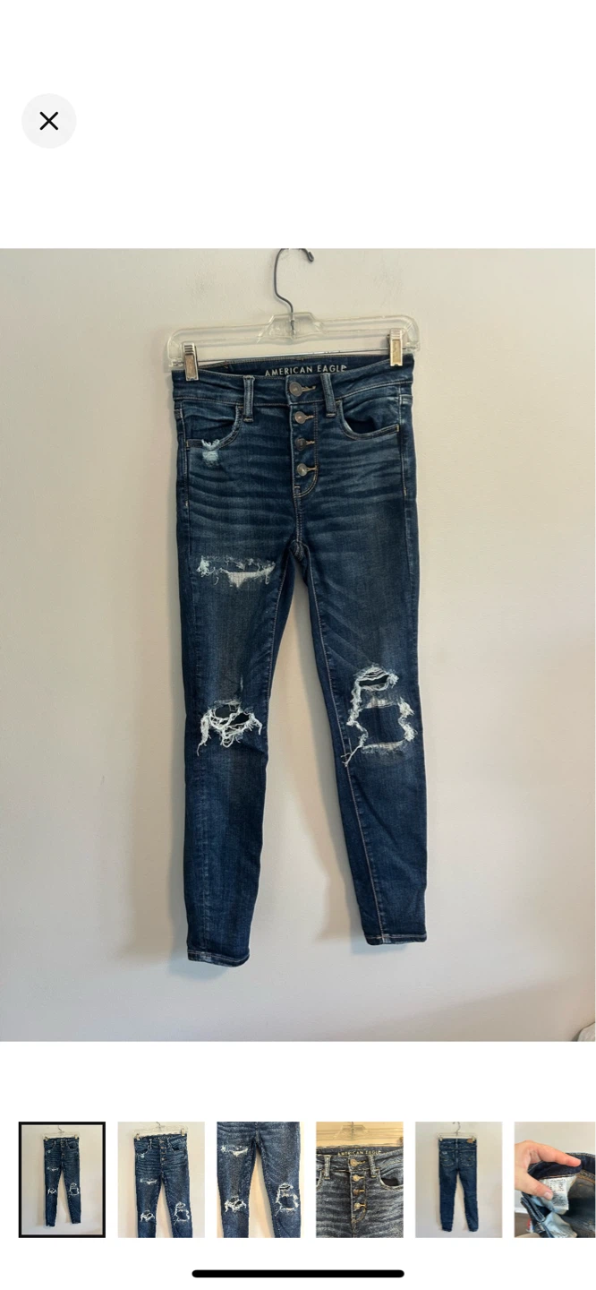 American Eagle Women's Ripped Skinny Jeans