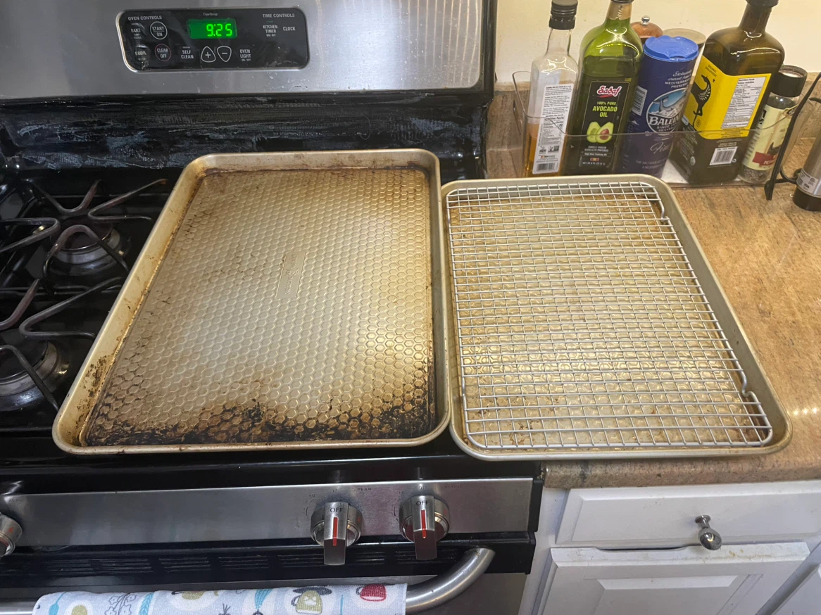 2 Baking Sheets and a Cooling Rack - Nordicware