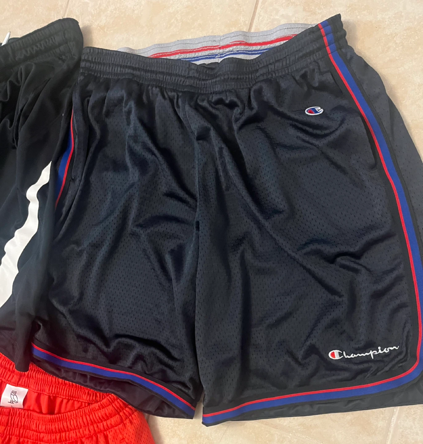 Bundle of Men’s Size Large Shorts: Nike, Champion & OVO - photo 4