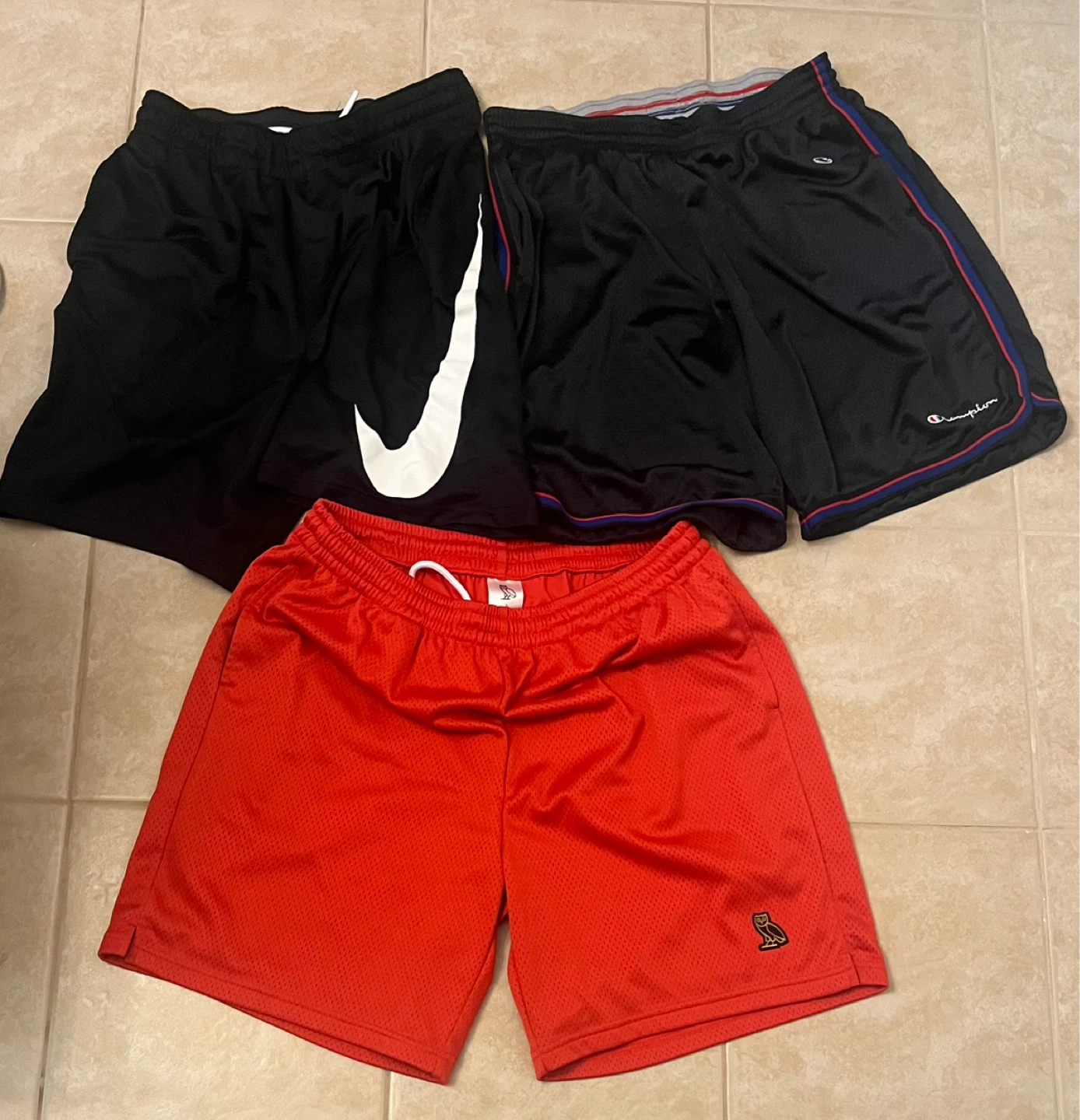 Bundle of Men’s Size Large Shorts: Nike, Champion & OVO - photo 5