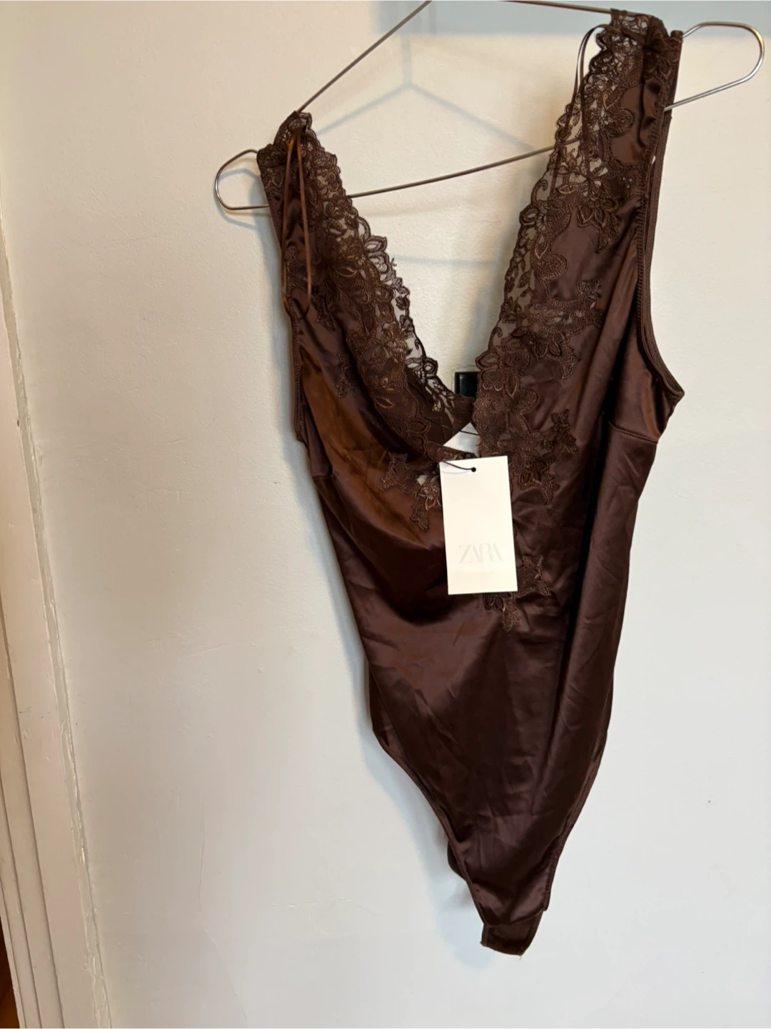 Zara Lace Trim Satin Bodysuit - Brown NWT L - photo 4
