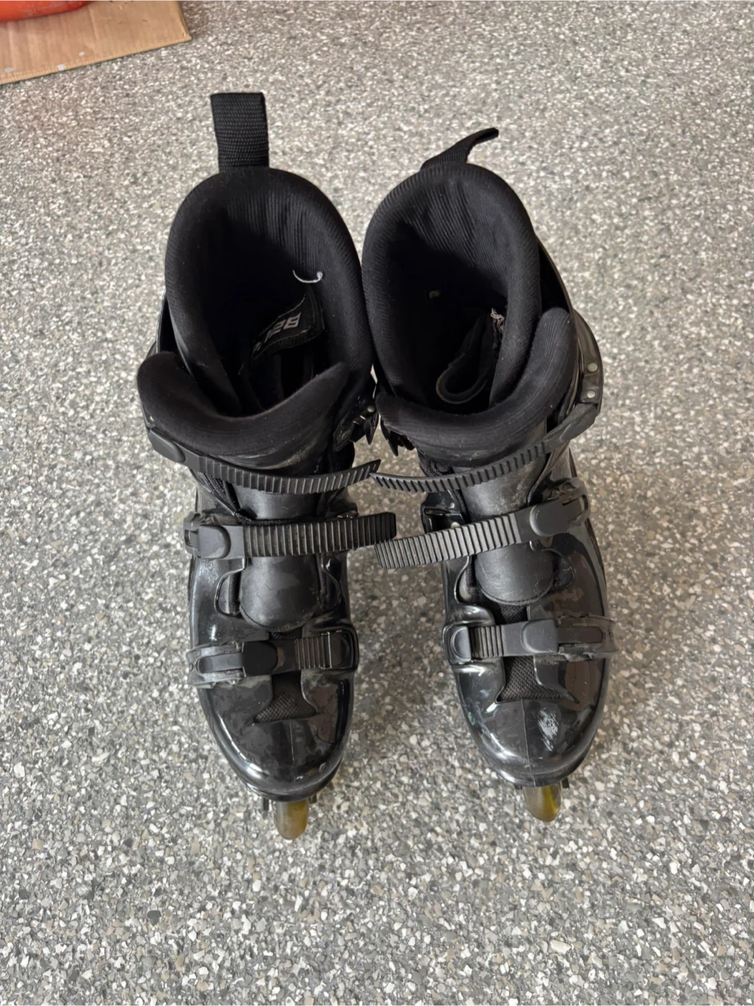 Men’s roller Blades. Size 10