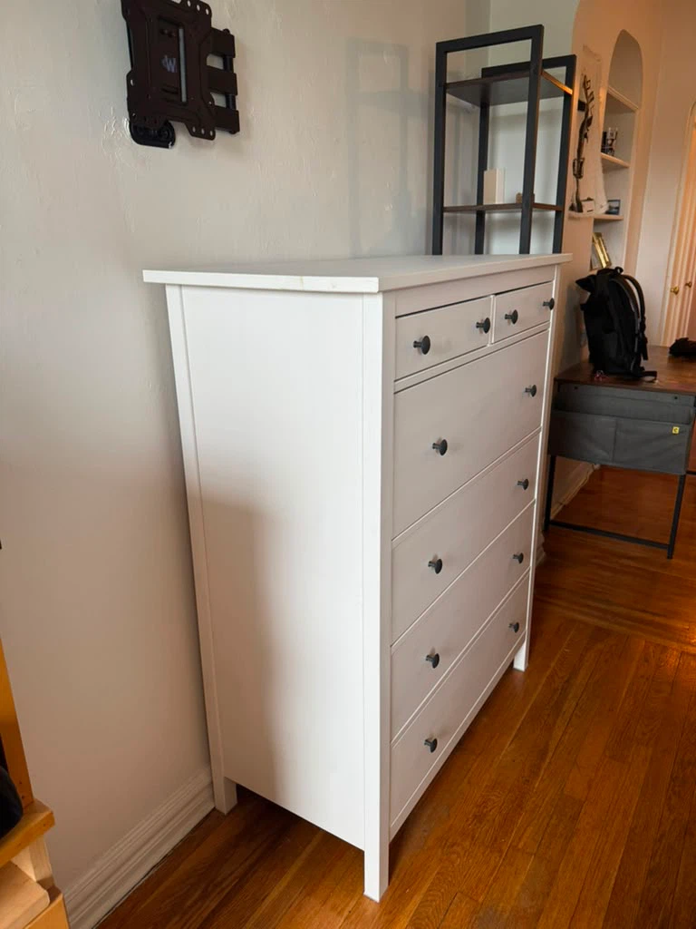 IKEA Hemnes dresser (white) - photo 4