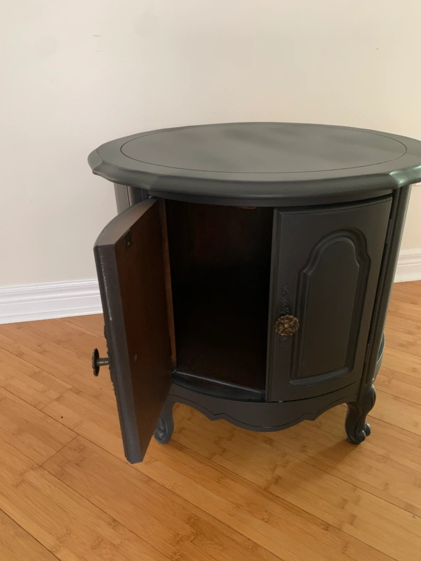 Refinished wooden Accent Cabinet with Doors - photo 5