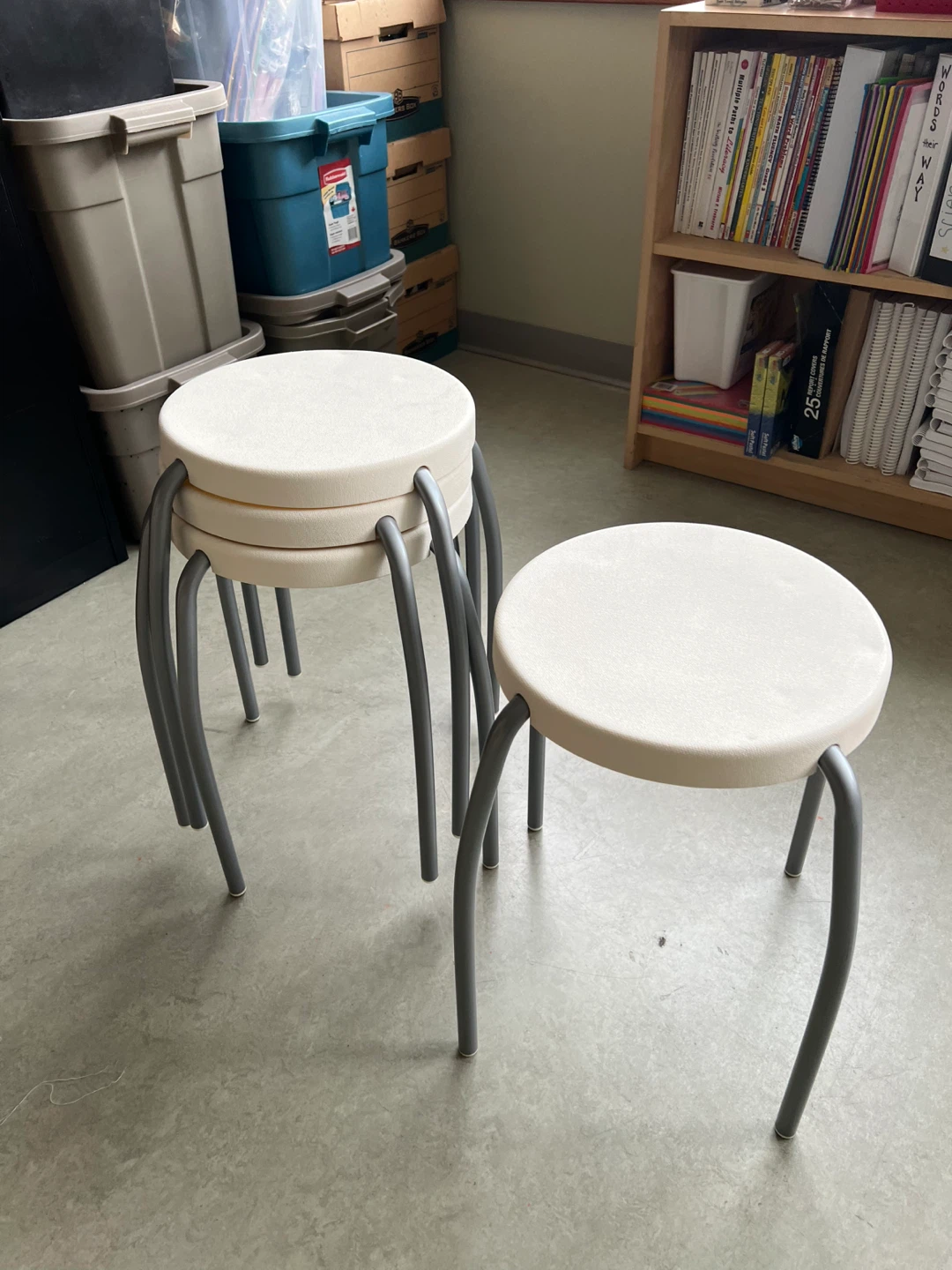 Set of 4 Stackable Round Stools