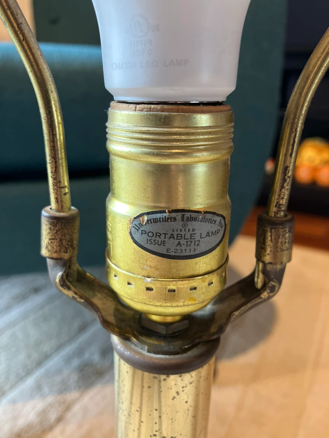 Vintage Brass and Marble Table Lamp - photo 4