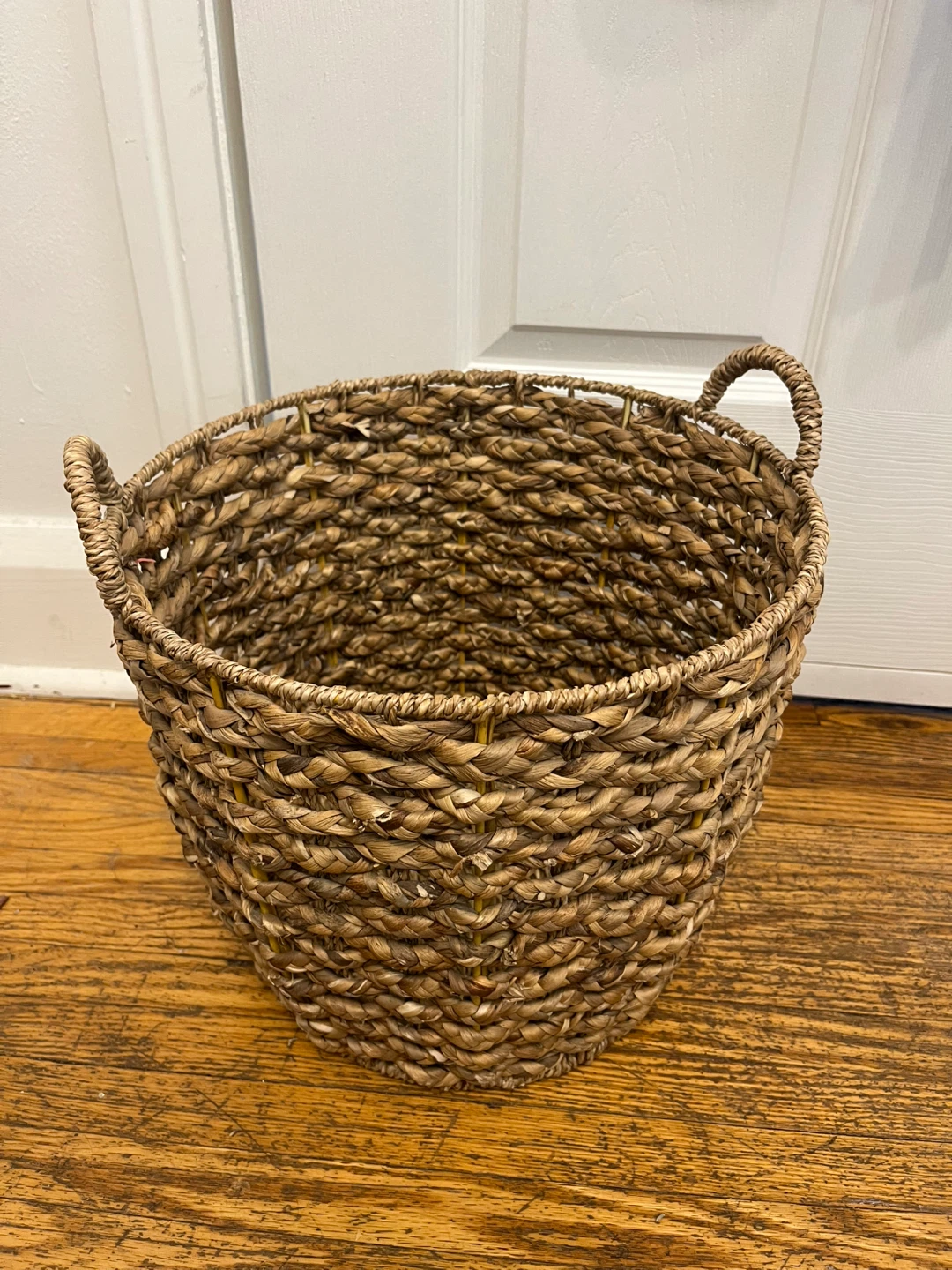 MOVING SALE — Wicker/Woven Laundry Basket