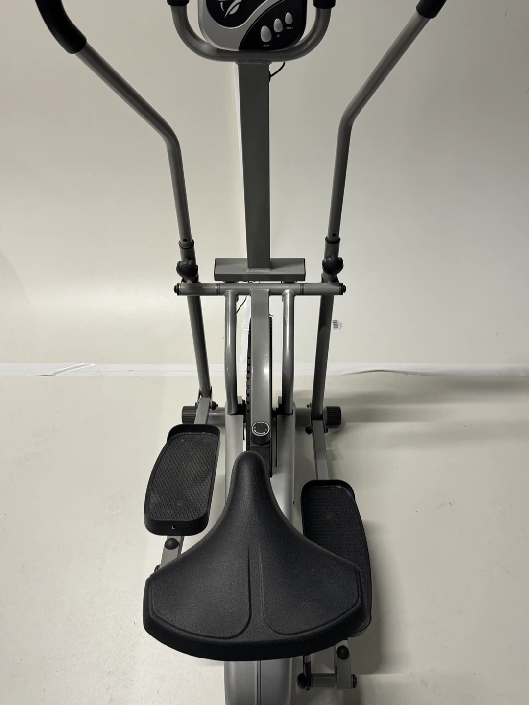 Elliptical Machine - photo 3