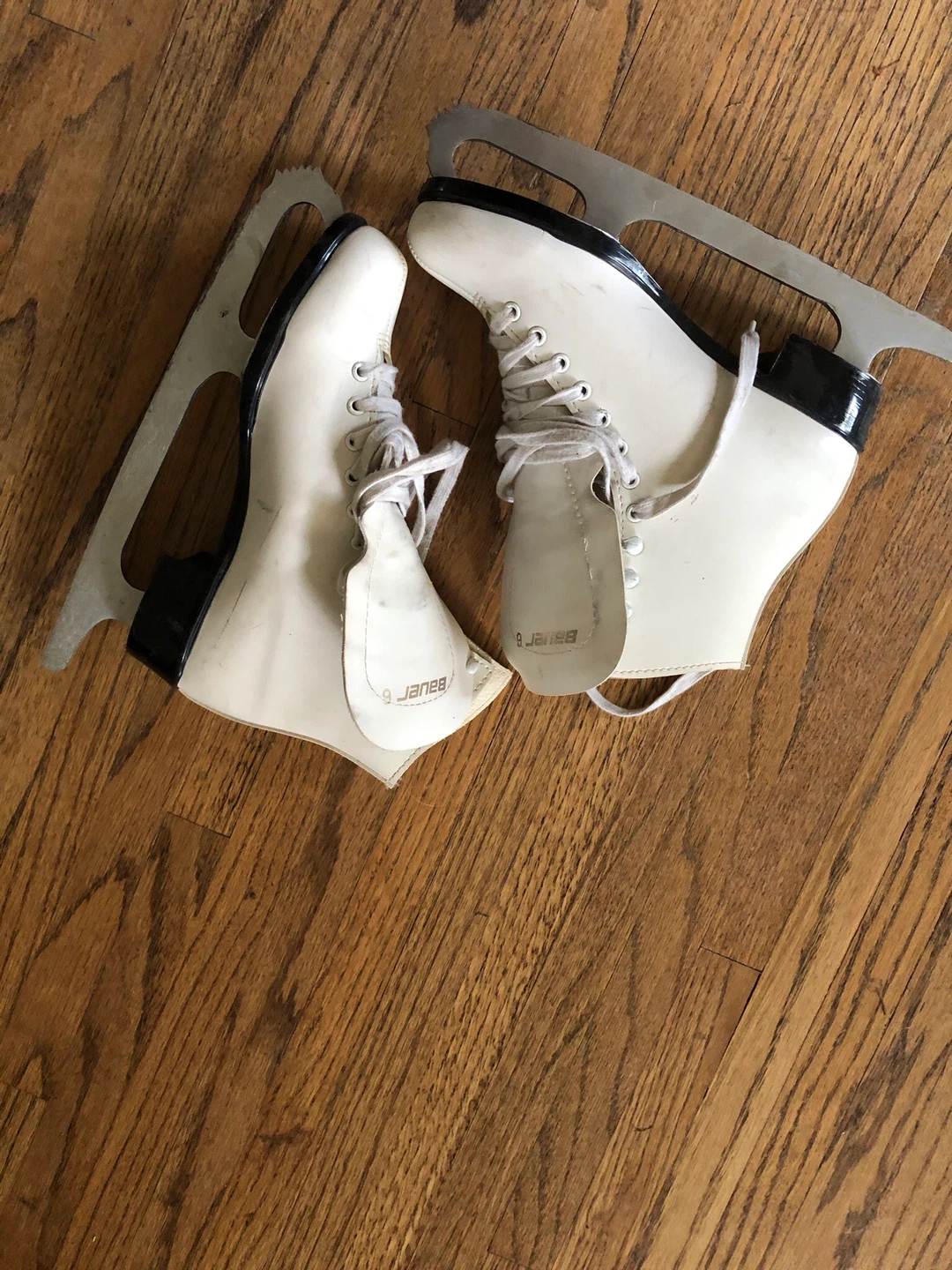 Size 6 Figure Skates