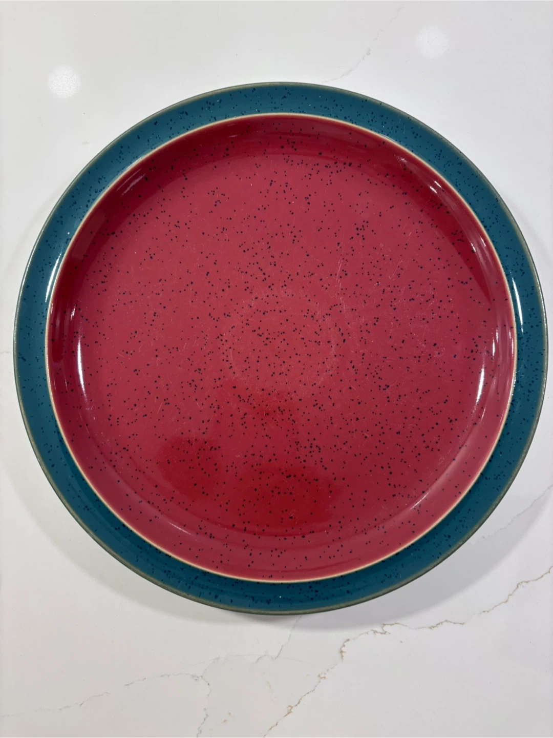 SET (2) Denby HARLEQUIN 10.25" Dinner Plates, Red Green
