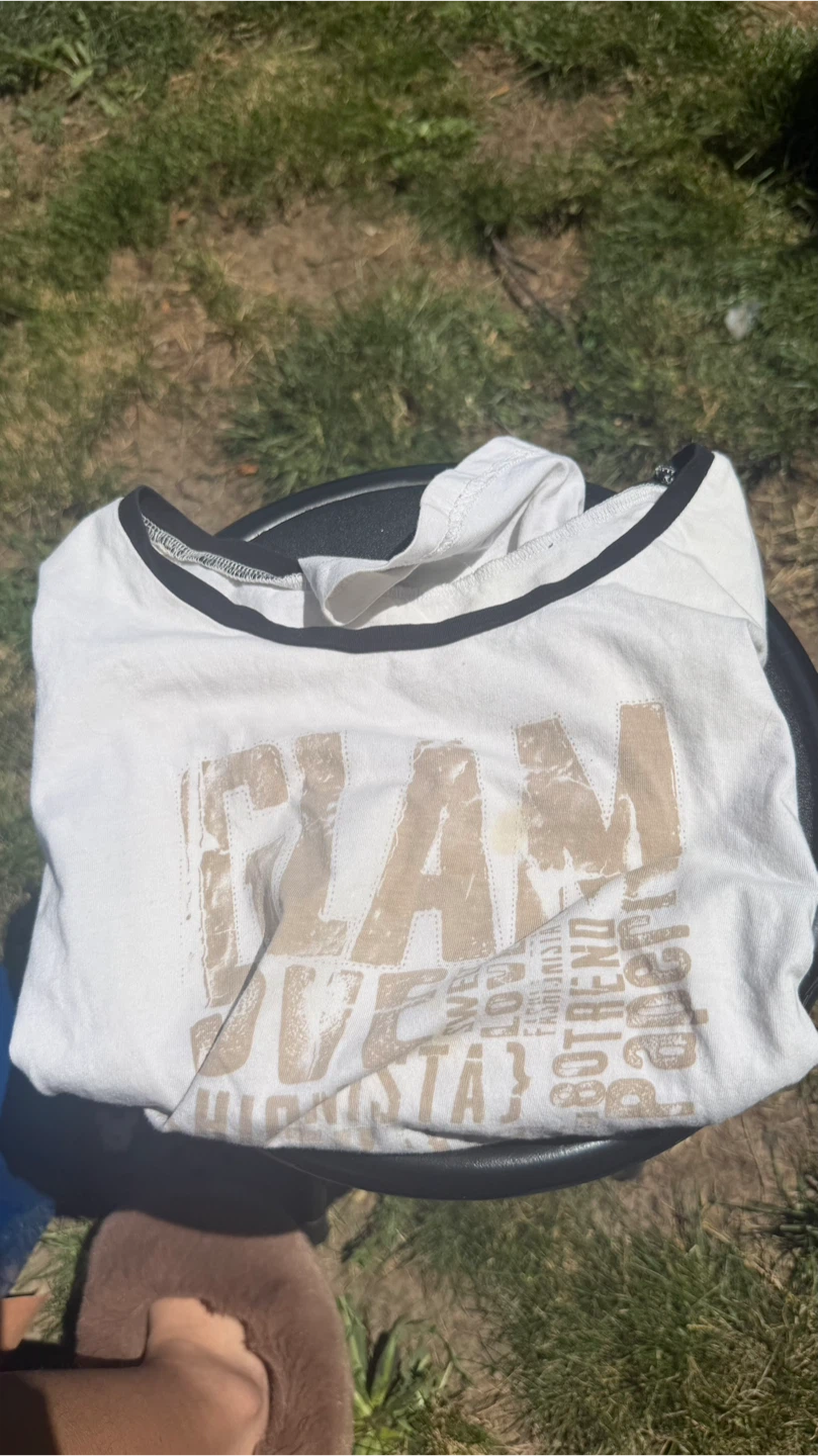 Tshirts & Tops