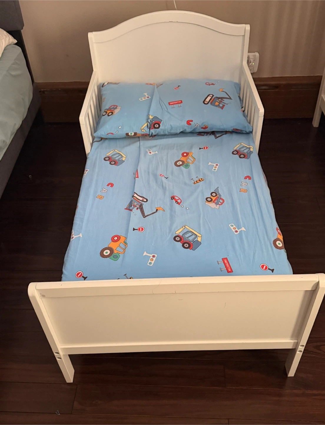 Toddler Bed with Mattress - photo 2
