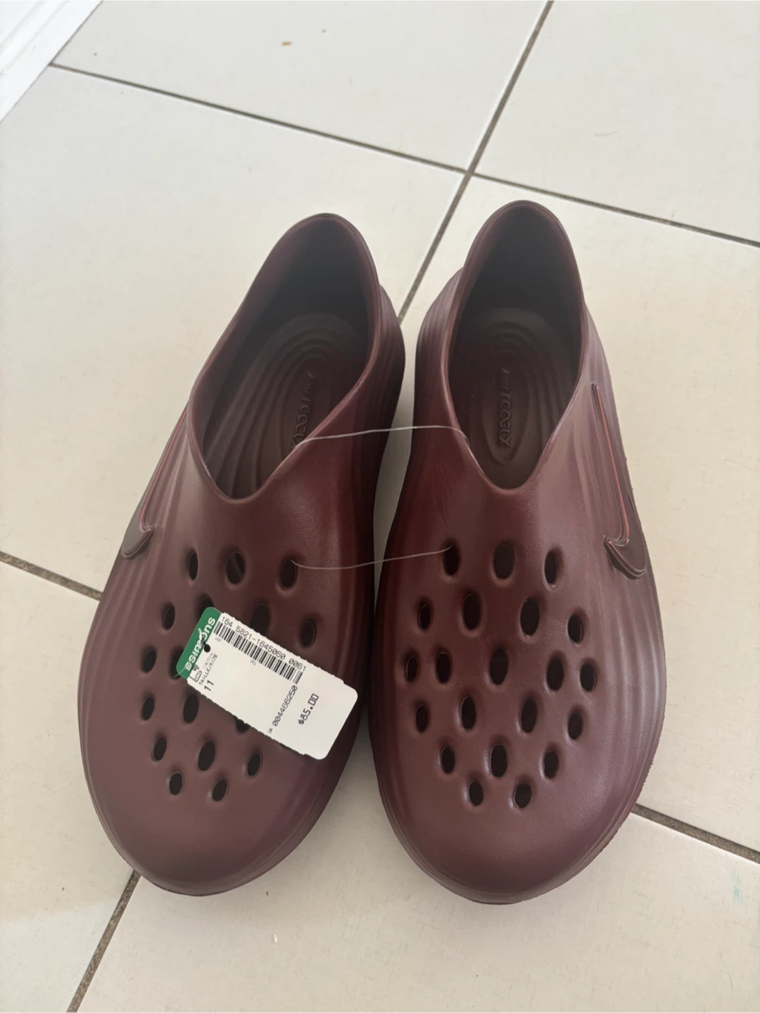 Nike ECCLX Clogs Size 11 Burgundy