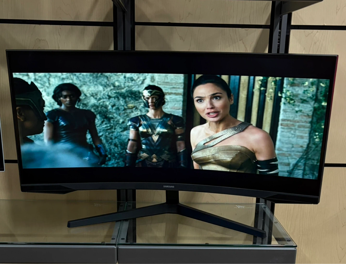 *BEST OFFER* Samsung 34” curved