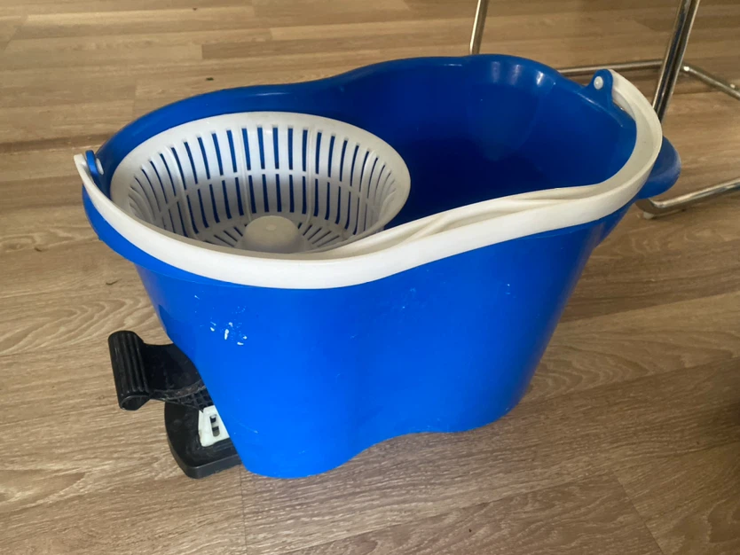 Blue Spin Mop Bucket with Foot Pedal - photo 2