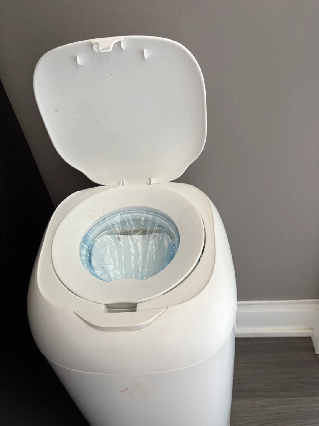 Playtex Diaper Genie Expressions Pail