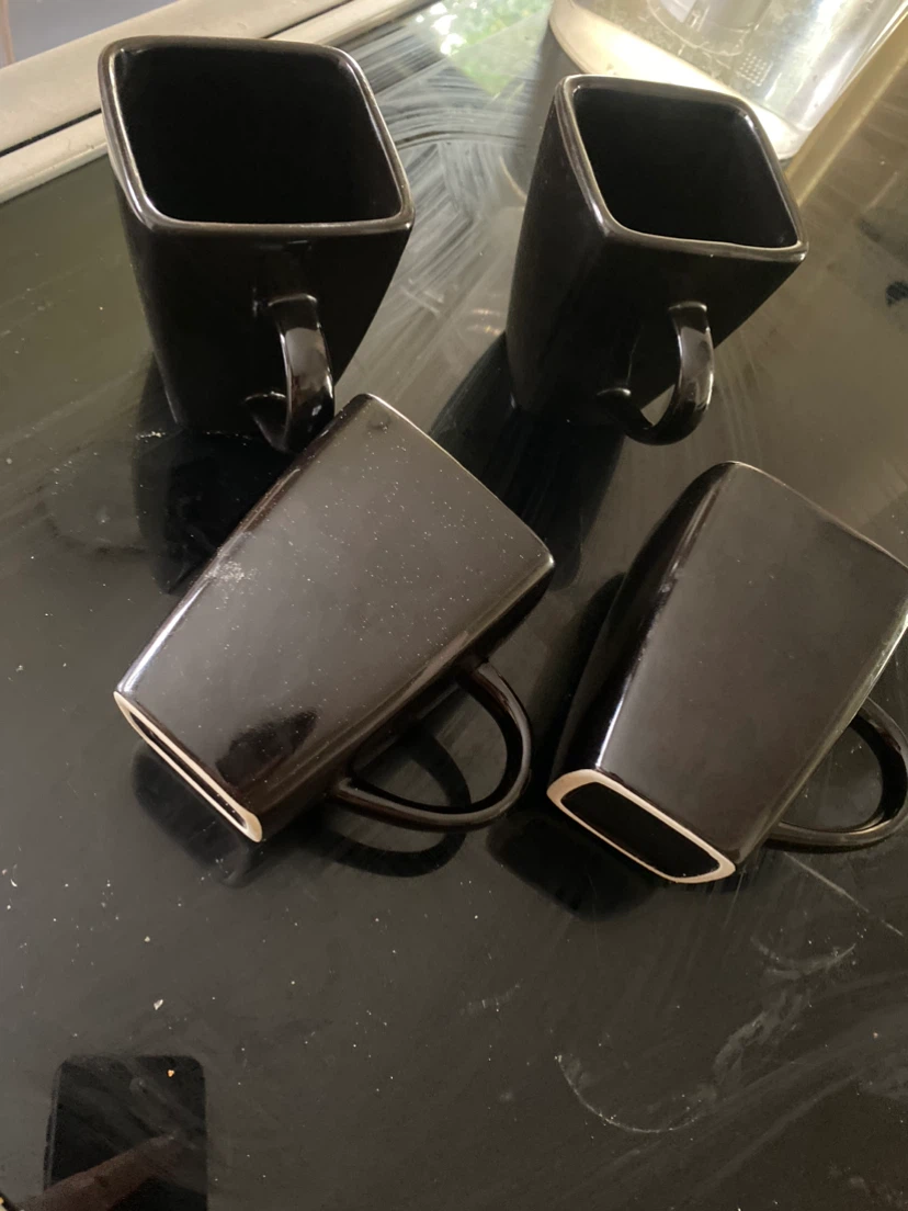 Set of 4 Black Square Mugs - photo 2