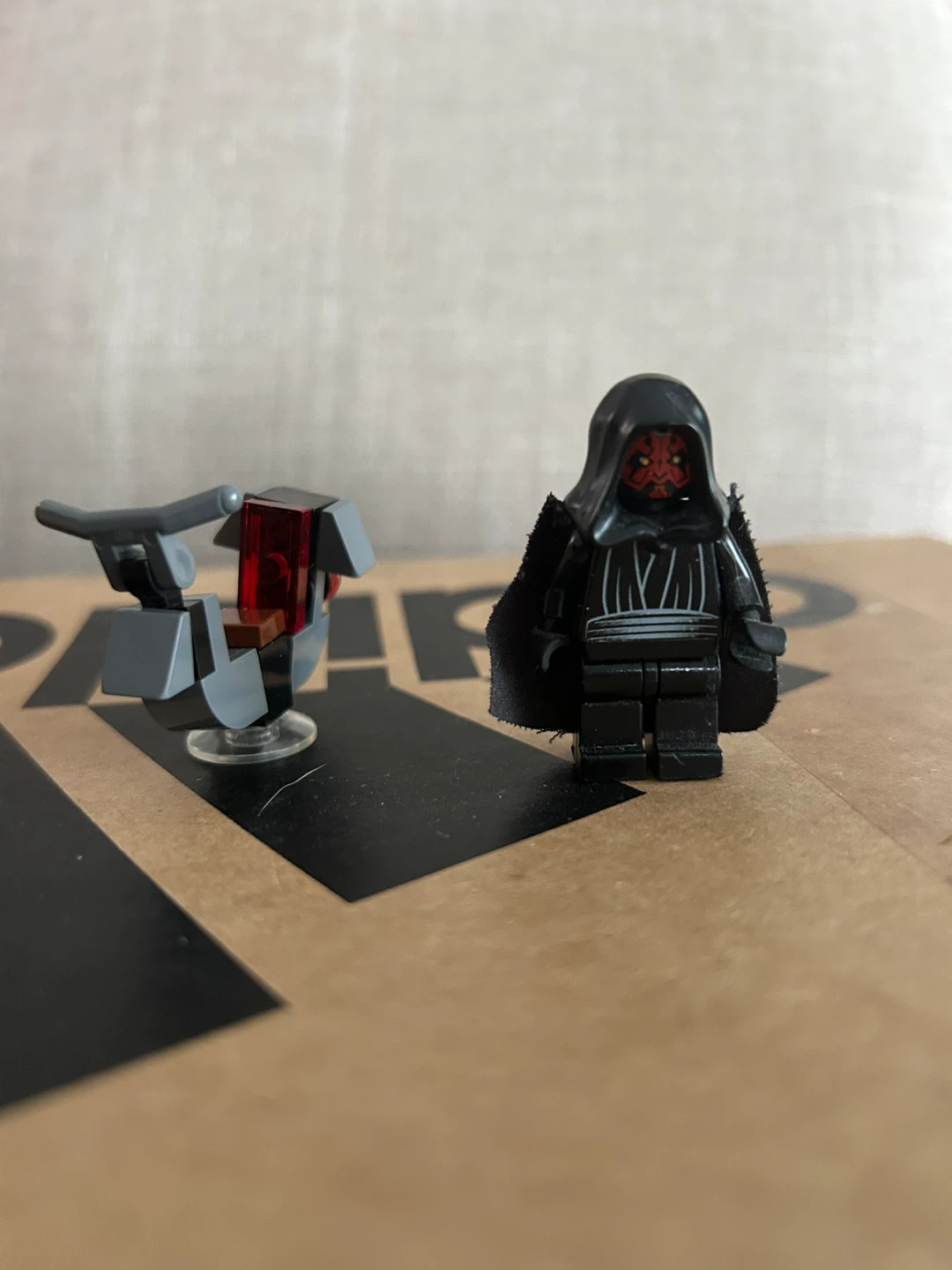 LEGO Star Wars 7663 Sith Infiltrator - photo 4