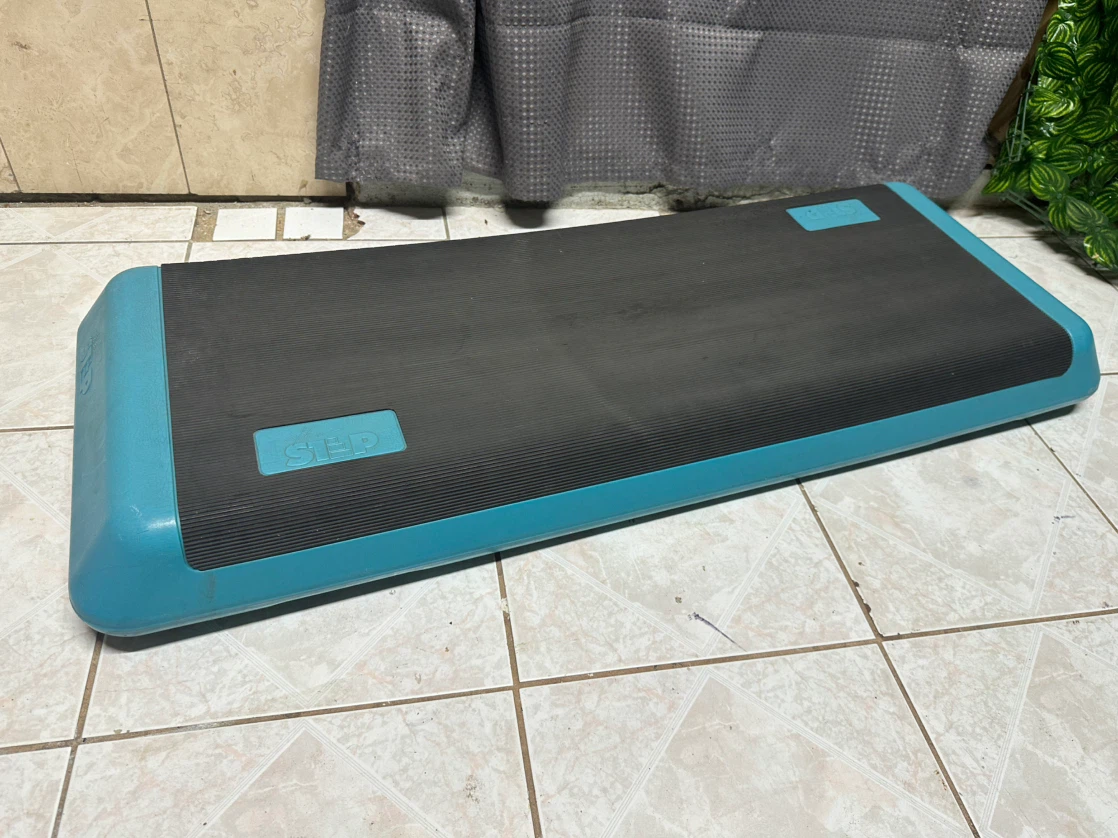 S1EP Aerobic Step Platform