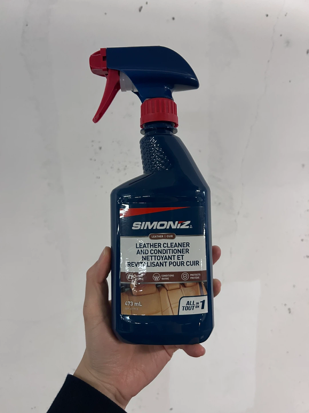Brand new Simoniz car leather cleaner