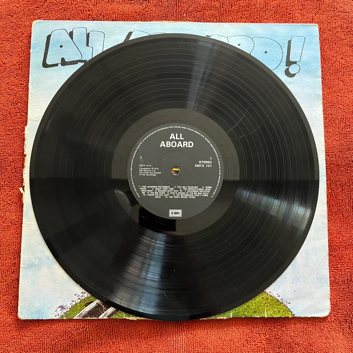 All Aboard! 24 Original Favourites Vinyl Record - photo 2