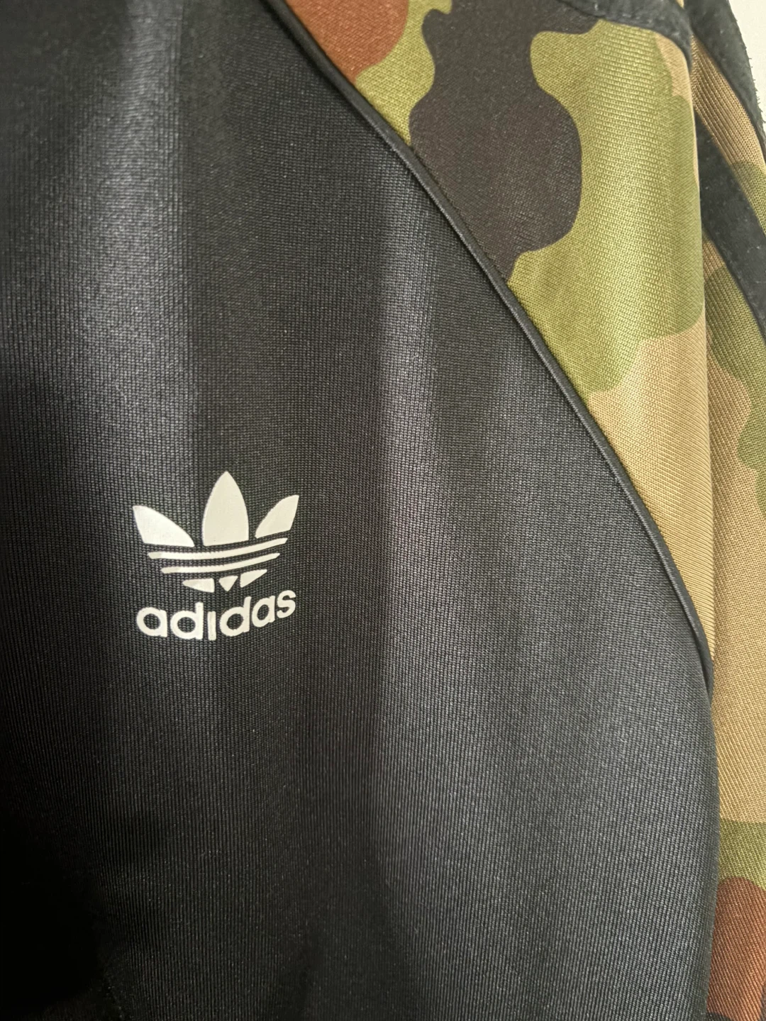 Adidas Camo Track Jacket - Size M - photo 3