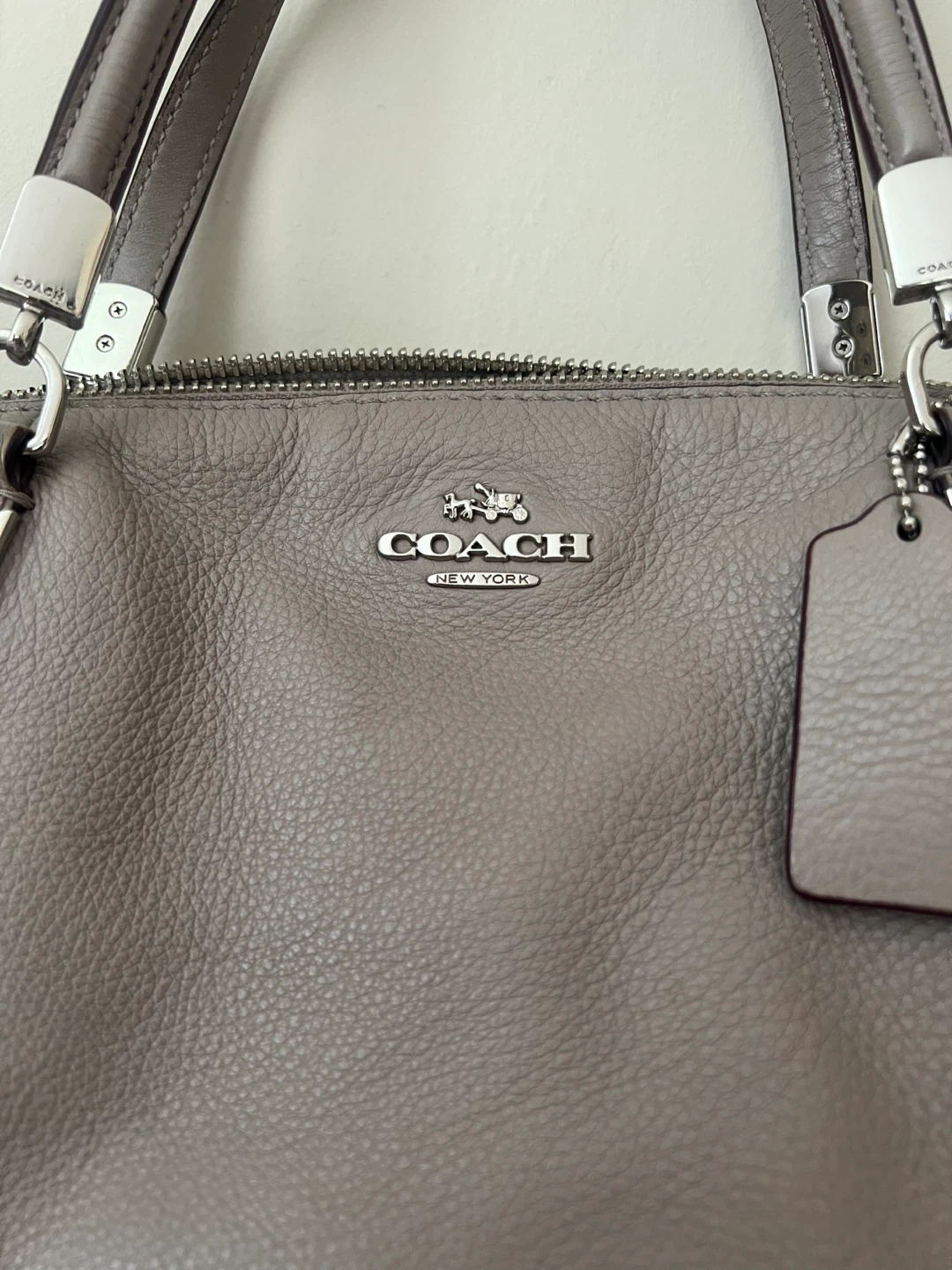 Coach Pebble Leather Shoulder Bag - photo 2