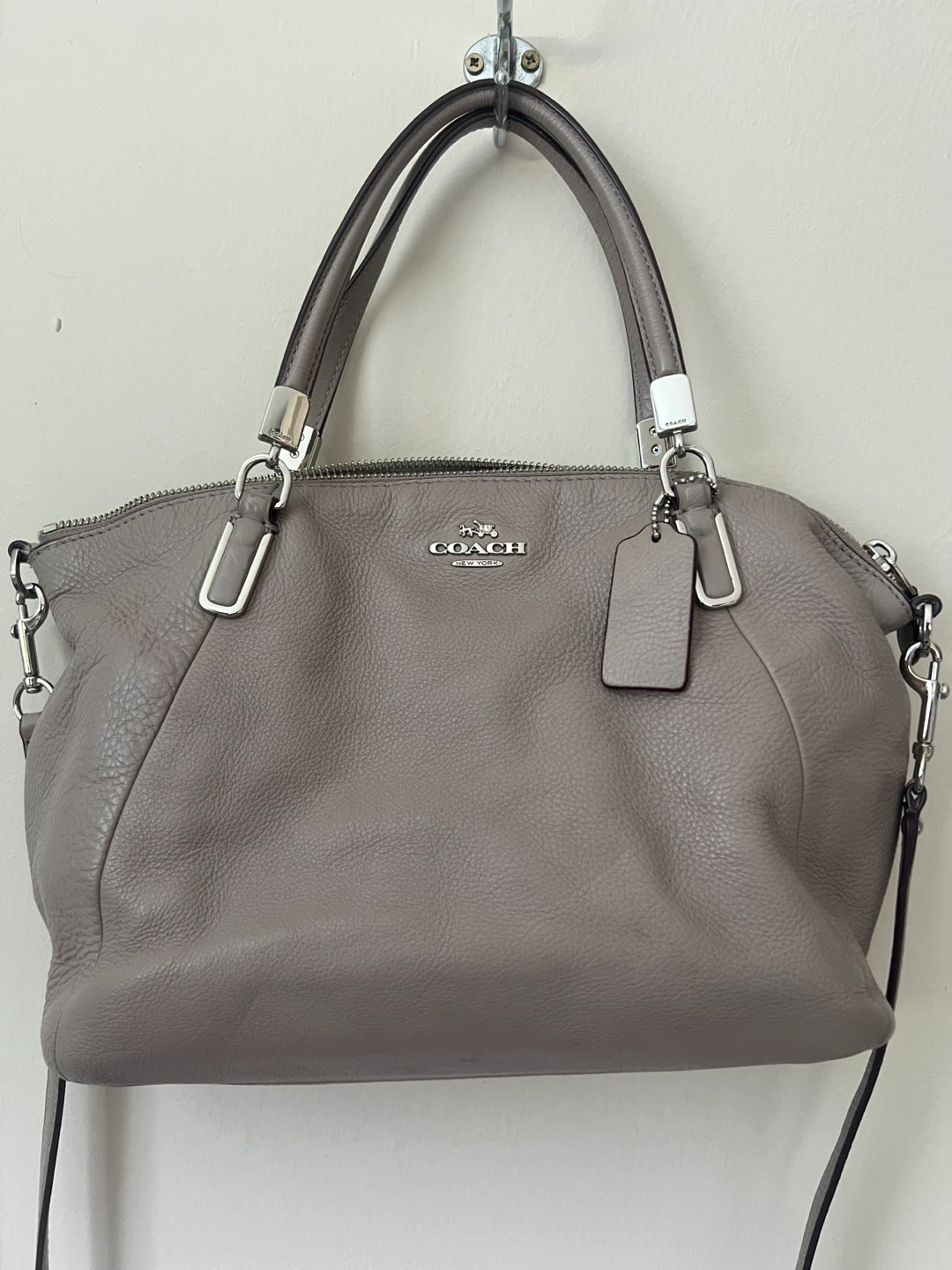 Coach Pebble Leather Shoulder Bag - photo 3