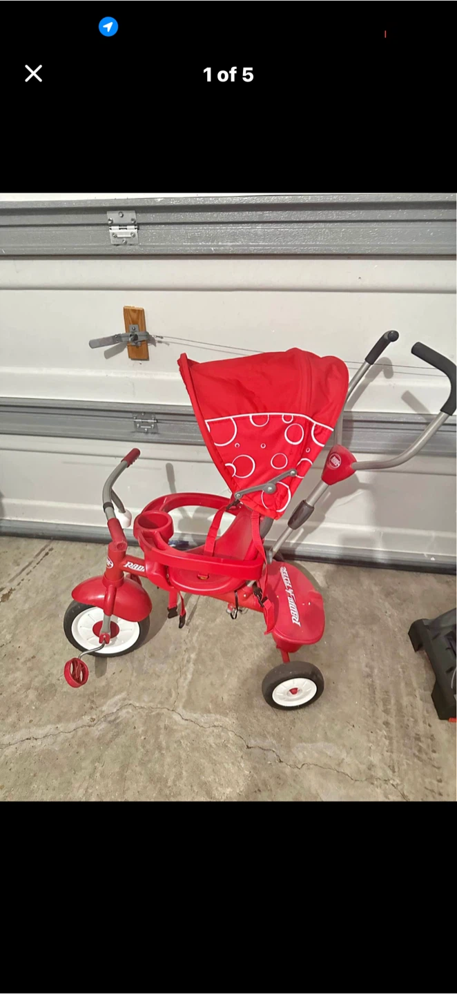 RadioFlyer Tricycle with push handles