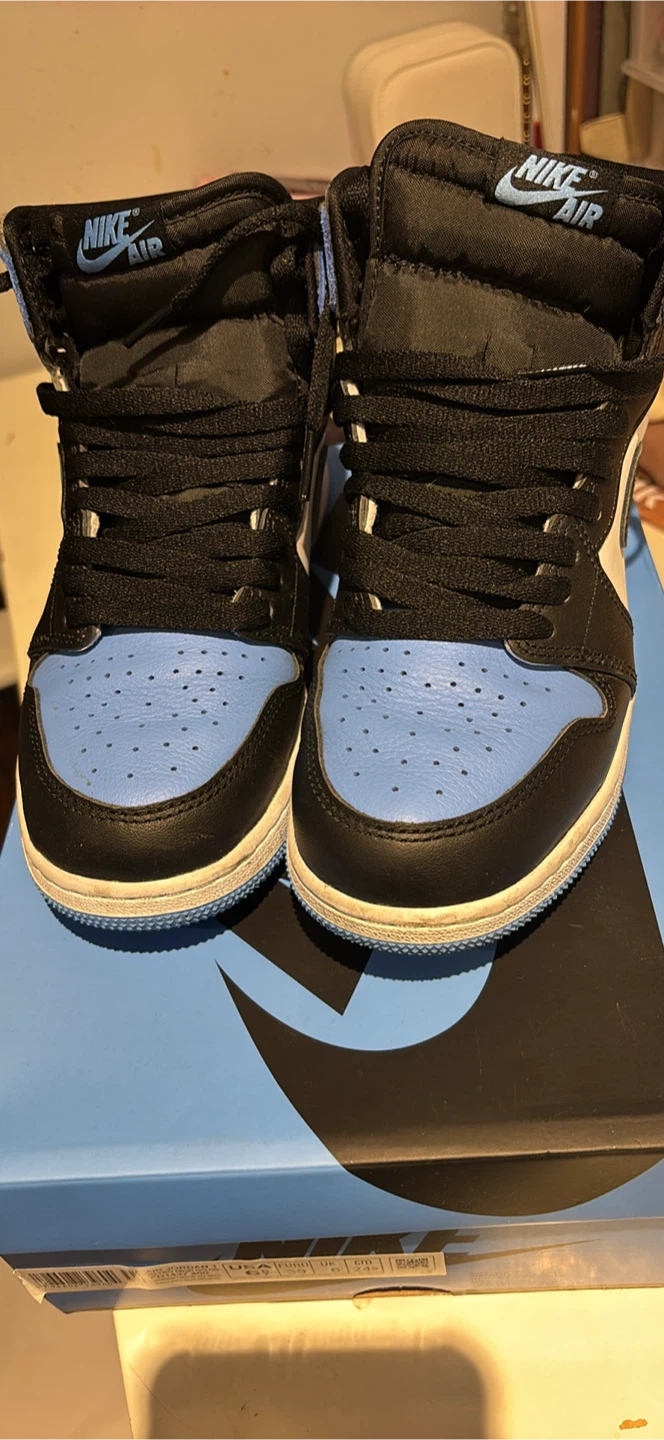 Nike Air Jordan 1 Retro High GS - photo 4