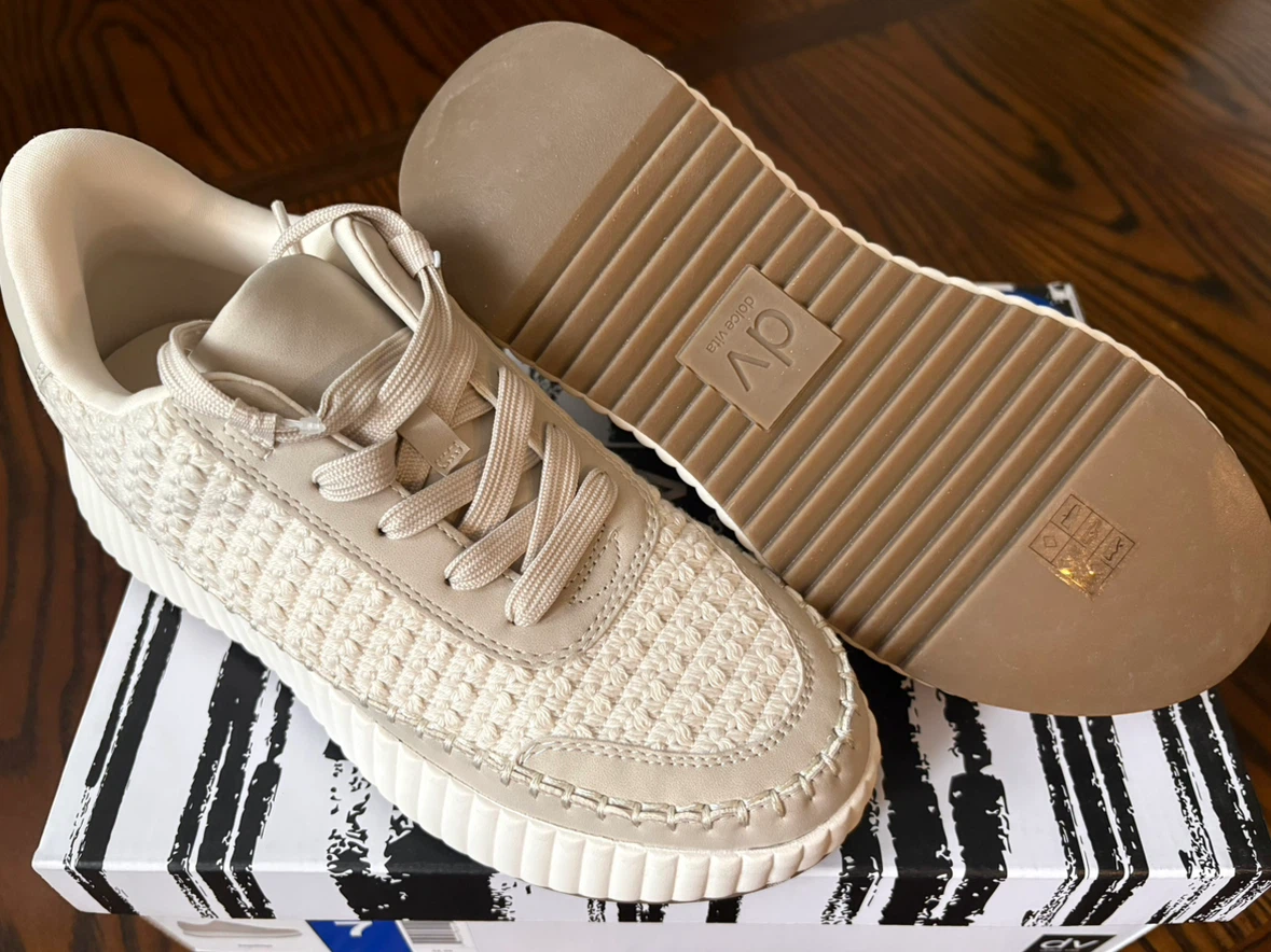 DV by Dolce Vita Knit Sneaker Size-7