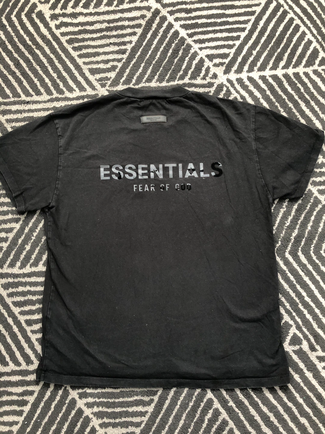 ESSENTIALS Fear of God T-Shirt - photo 3