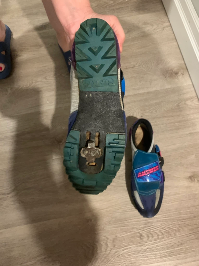 Cycling Shoes - photo 2