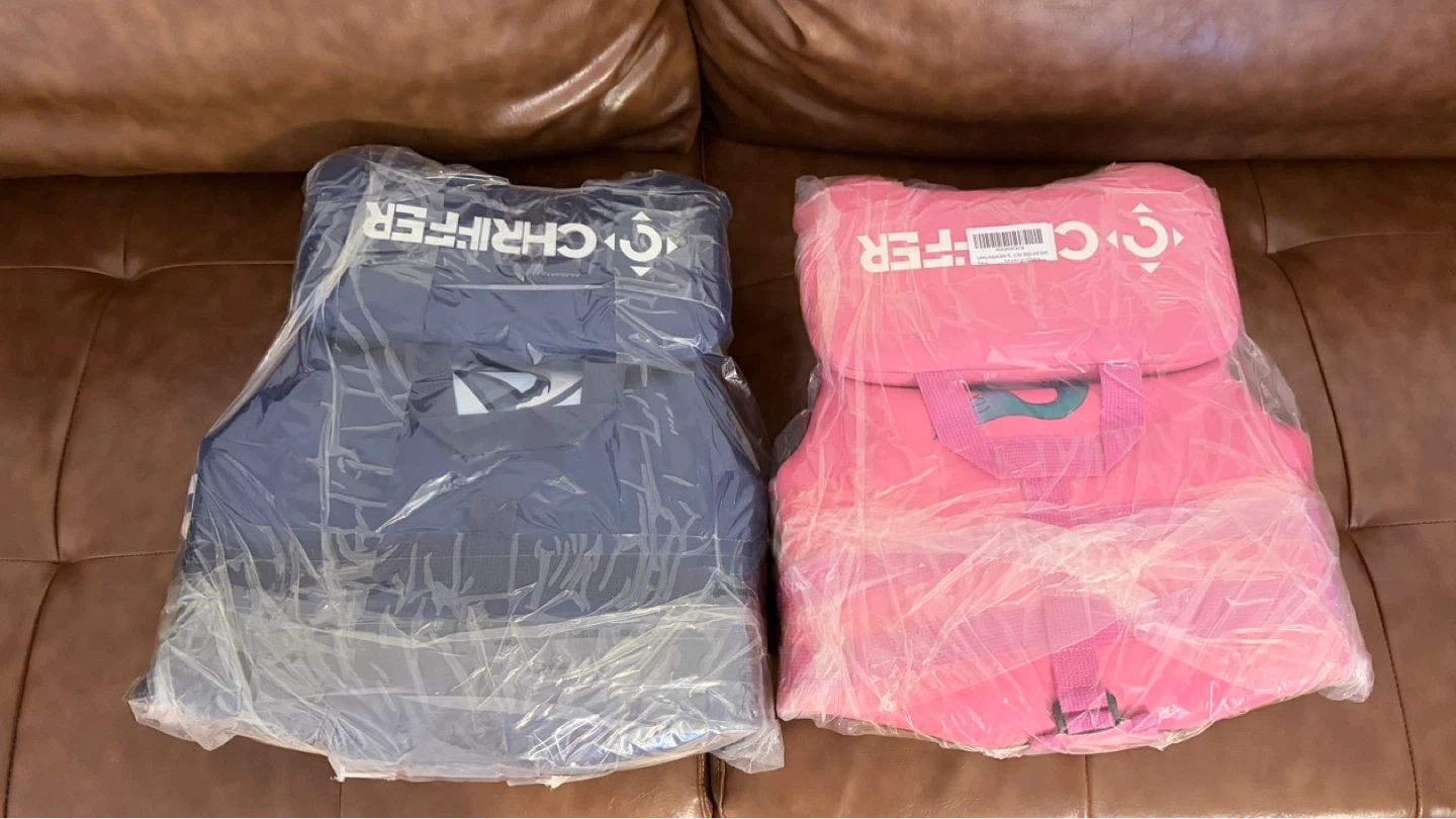 Chriffer Kids Life Vests (2) - Pink & Blue - photo 2