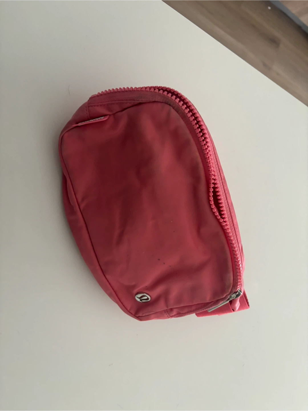 Lululemon Belt Bag - Pink *needs cleaning, damaged*