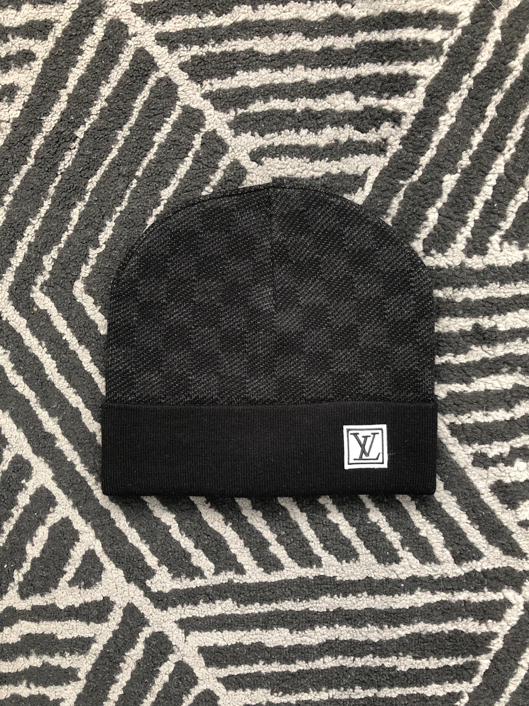 Louis Vuitton Beanie - photo 2