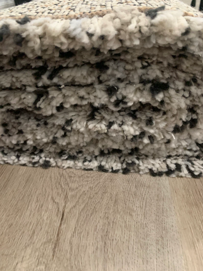 Fluffy Accent Rug - photo 2