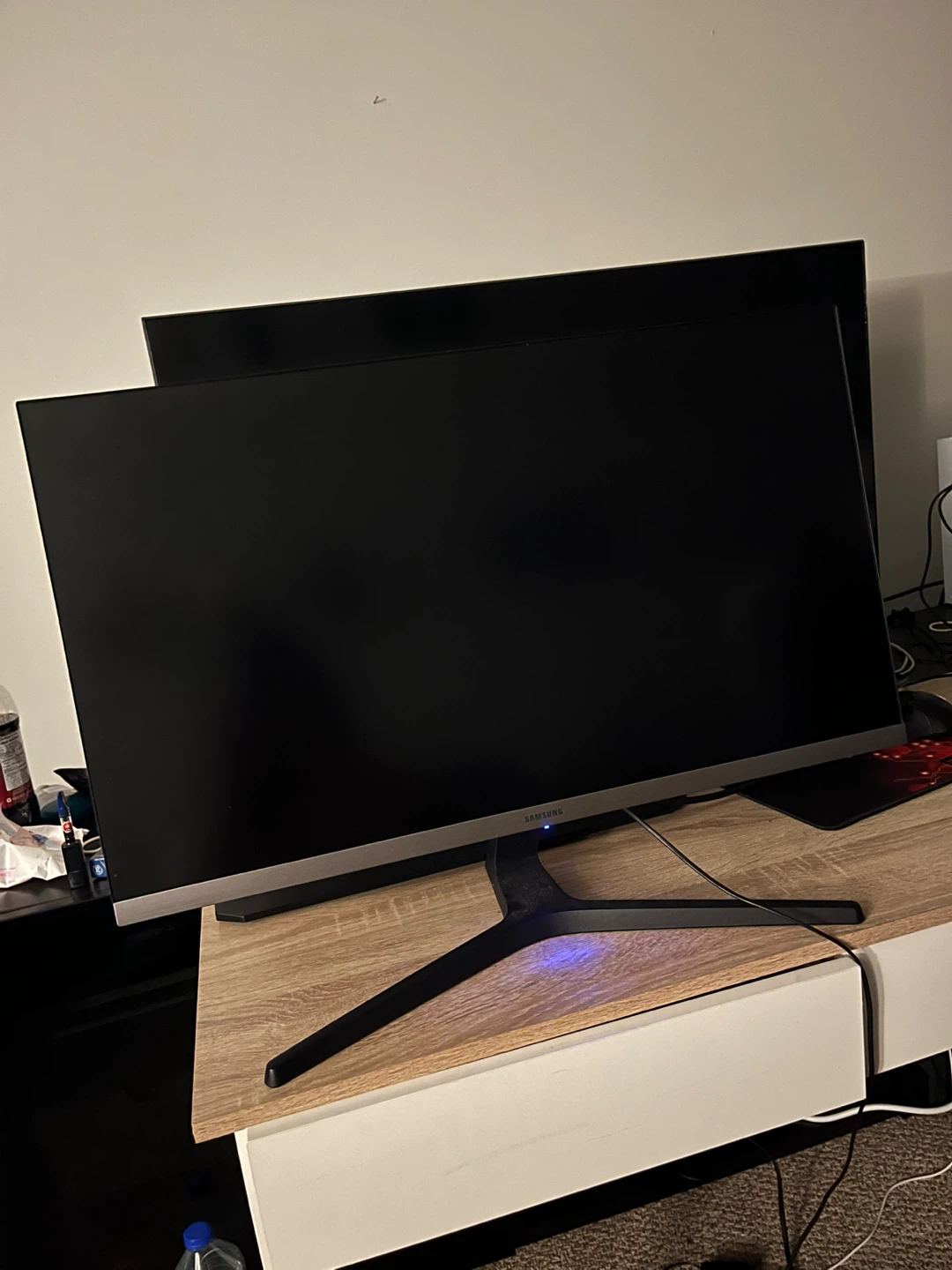 Samsung 4K UHD Monitor (2022) - photo 2