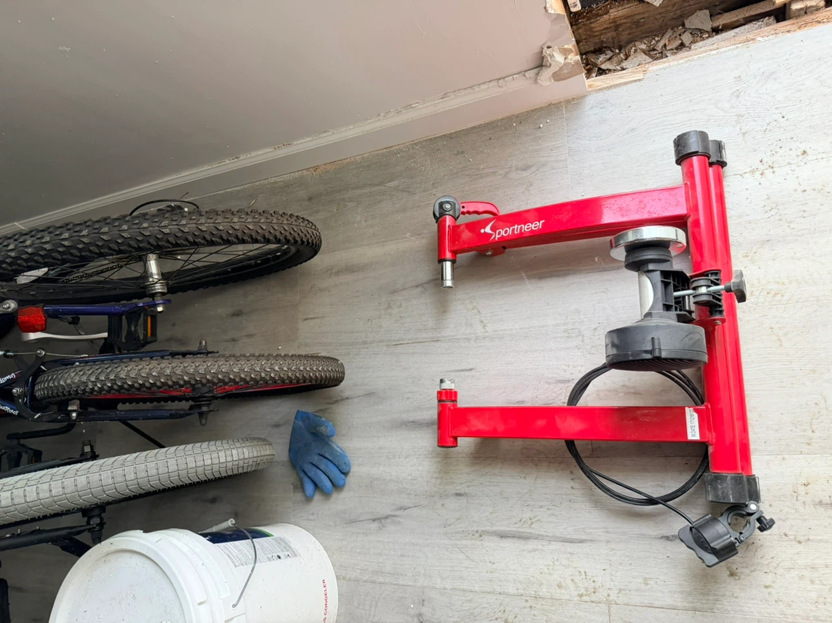 Sportneer Red Bicycle Trainer - photo 2