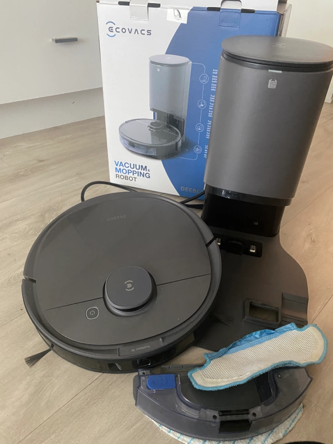 Deebot Robot Vacuum T8+