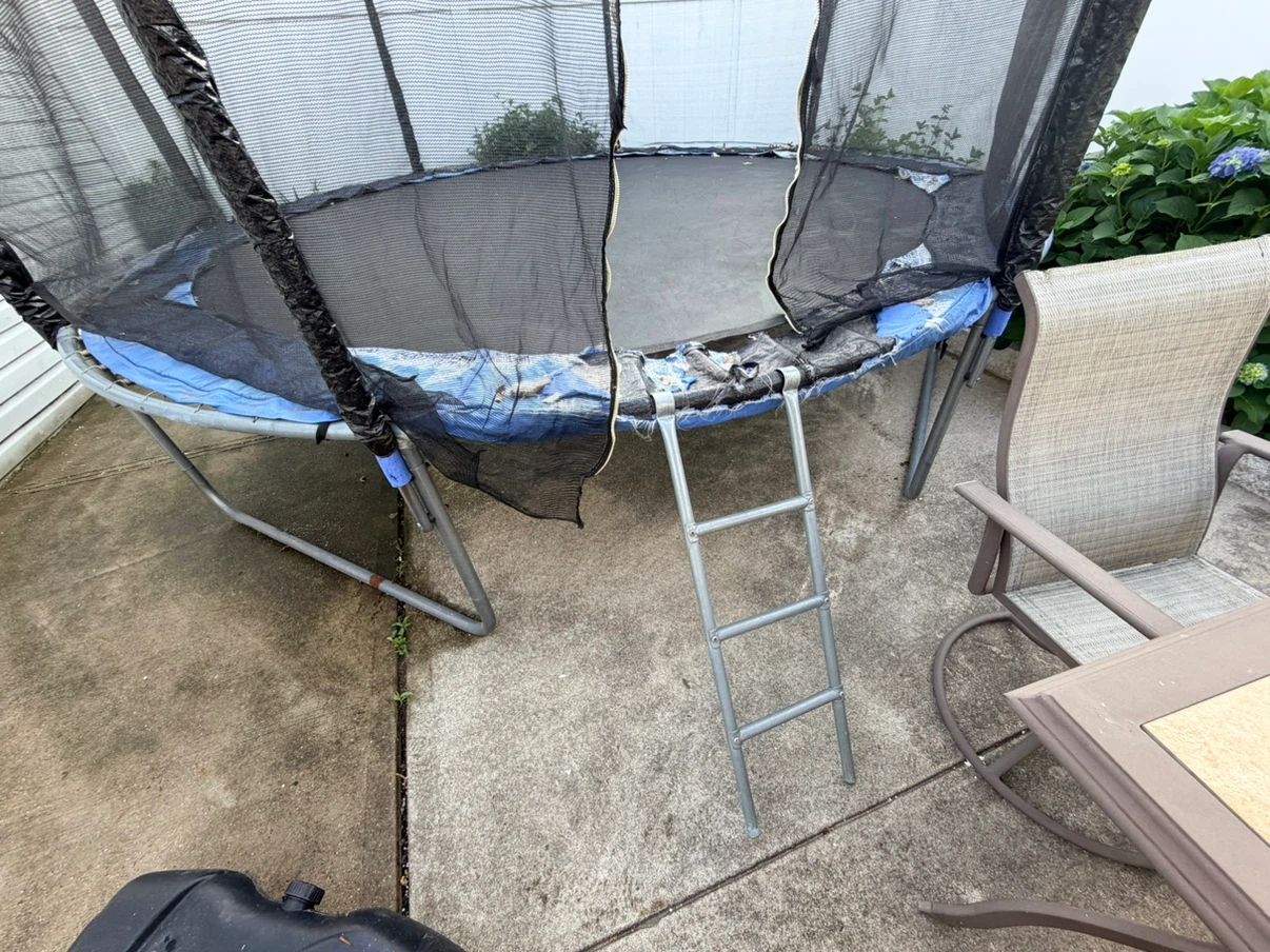 Trampoline with Safety Net - photo 2