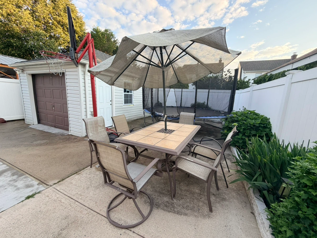 Patio Dining Set with Umbrella and 6 Chairs